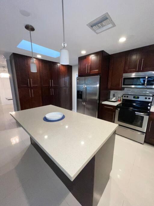 Casa vacanze Modern Oversized 3 Bedroom In Location Miami