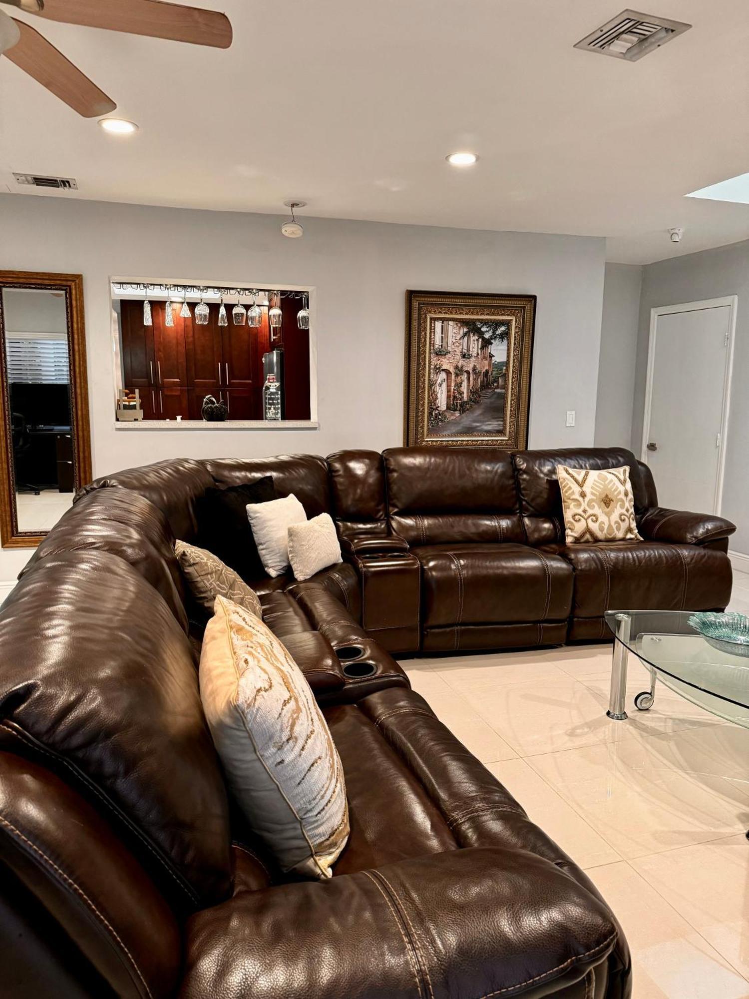 Modern Oversized 3 Bedroom In Location Casa vacanze *